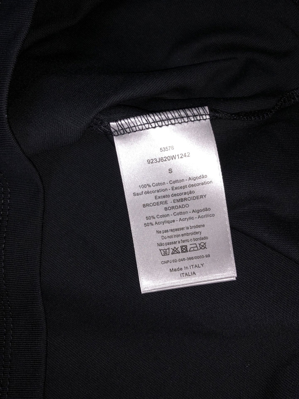 ブランドTシャツ角部分ディテール